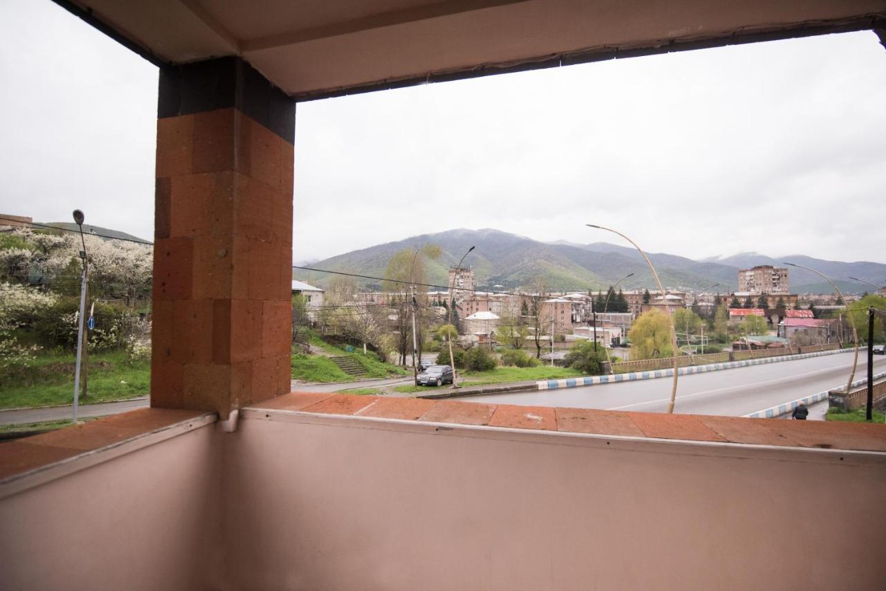 Baron Hotel Vanadzor Exterior photo